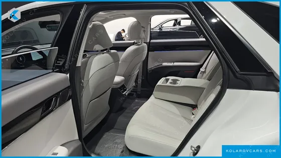 HYUNDAI GRANDEUR 2,5 GASOLINE 2WD