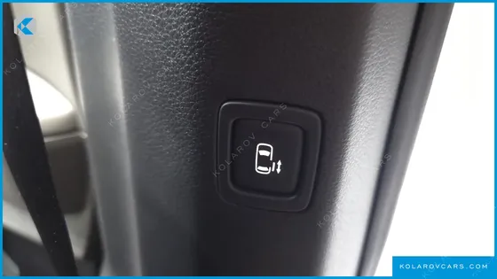 KIA CARNIVAL HEV 7SEATER NOBLESS