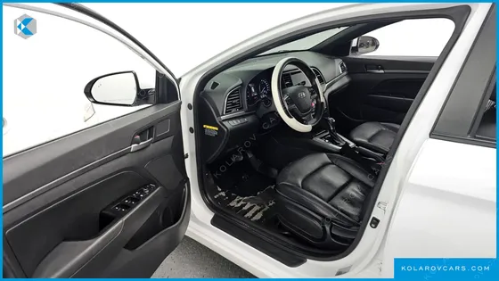 HYUNDAI ELANTRA (AVANTE) 1.6 GDI VALUE PLUS