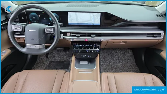 HYUNDAI GRANDEUR 2,5 GASOLINE 2WD