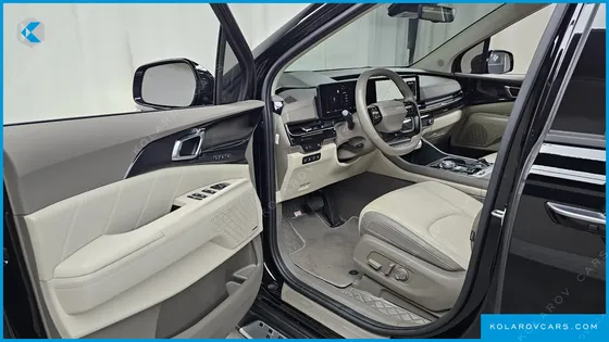 KIA CARNIVAL HEV 9SEATER SIGNATURE