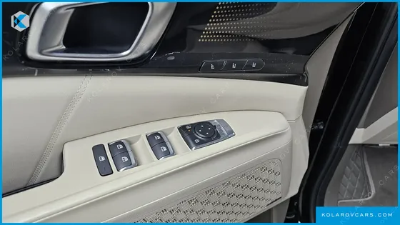 KIA CARNIVAL HEV 9SEATER SIGNATURE