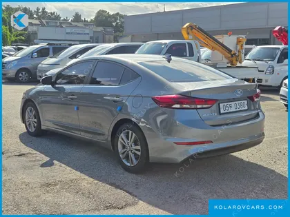 HYUNDAI ELANTRA (AVANTE) 1.6 GDI SMART
