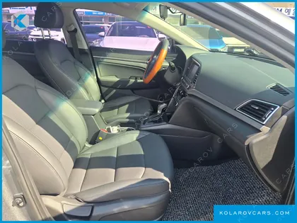 HYUNDAI ELANTRA (AVANTE) 1.6 GDI SMART