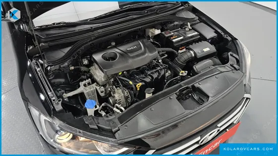 HYUNDAI ELANTRA (AVANTE) 1.6 GDI VALUE PLUS