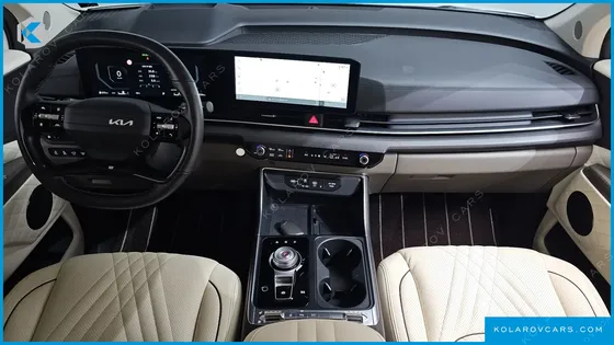 KIA CARNIVAL GASOLINE 4-SEATER HI LIMOUSINE (SPECIAL)