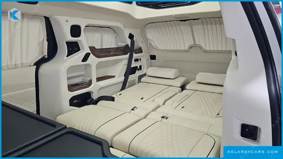 KIA CARNIVAL GASOLINE 4-SEATER HI LIMOUSINE (SPECIAL)