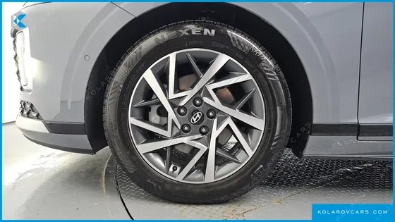 HYUNDAI GRANDEUR 2,5 GASOLINE 2WD