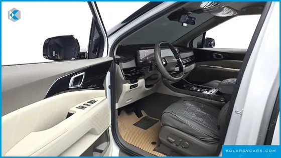 KIA CARNIVAL HEV 9-SEATER HI-LIMOUSINE