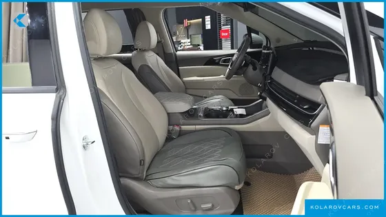 KIA CARNIVAL HEV 9-SEATER HI-LIMOUSINE
