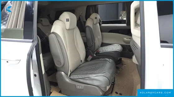 KIA CARNIVAL HEV 9-SEATER HI-LIMOUSINE