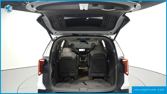 KIA CARNIVAL HEV 9-SEATER HI-LIMOUSINE