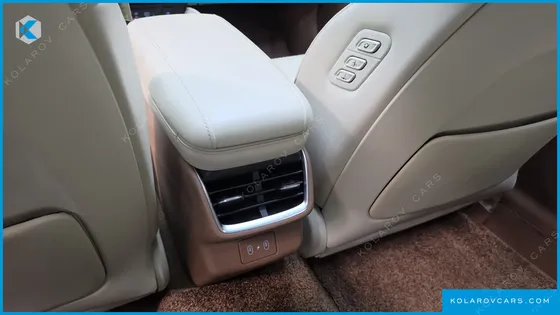 HYUNDAI GRANDEUR 2,5 GASOLINE 2WD