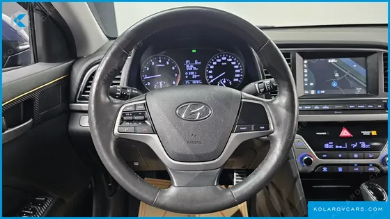 HYUNDAI ELANTRA (AVANTE) 1.6 GDI SMART