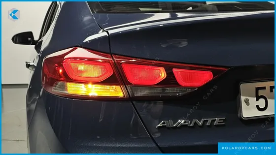 HYUNDAI ELANTRA (AVANTE) 1.6 GDI SMART