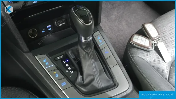 HYUNDAI ELANTRA (AVANTE) 1.6 GDI PREMIUM