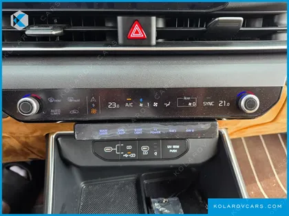 KIA CARNIVAL GASOLINE 9-SEATER HI LIMOUSINE (7-SEATER LIMOUSINE(SPECIAL VEHICLE)