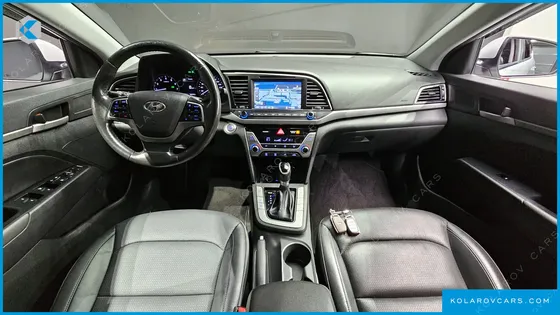 HYUNDAI ELANTRA (AVANTE) 1.6 GDI MODERN