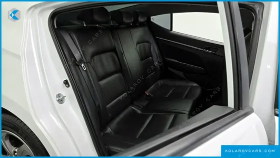 HYUNDAI ELANTRA (AVANTE) 1.6 GDI SMART