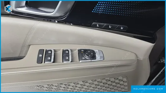 KIA CARNIVAL HEV 7SEATER GRAVITY