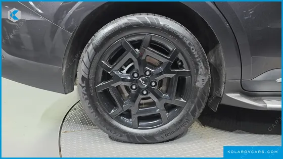 KIA CARNIVAL HEV 7SEATER GRAVITY