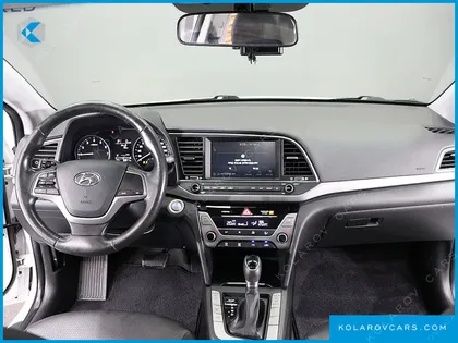 HYUNDAI ELANTRA (AVANTE) 1.6 GDI SMART
