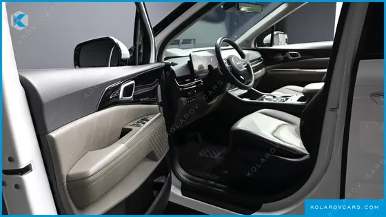 KIA CARNIVAL HEV 9SEATER SIGNATURE