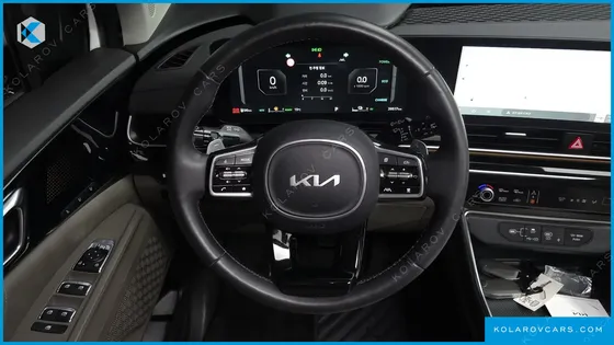 KIA CARNIVAL HEV 9SEATER SIGNATURE