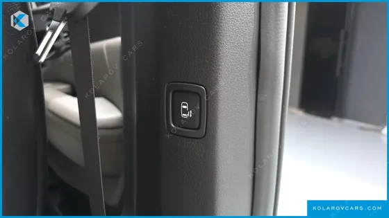 KIA CARNIVAL HEV 9SEATER SIGNATURE