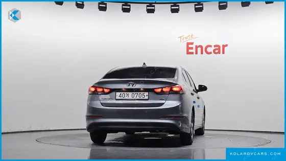 HYUNDAI ELANTRA (AVANTE) 1.6 GDI SMART