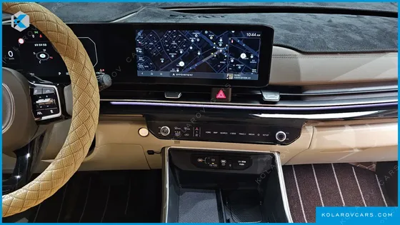 KIA CARNIVAL DIESEL 9-SEATER HI LIMOUSINE (SPECIAL VEHICLE)