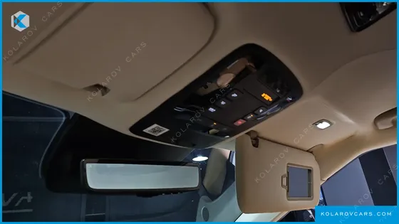 KIA CARNIVAL DIESEL 9-SEATER HI LIMOUSINE (SPECIAL VEHICLE)