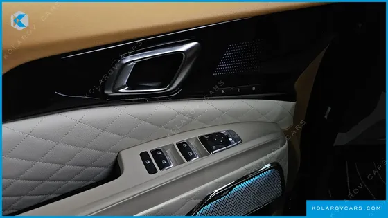 KIA CARNIVAL DIESEL 9-SEATER HI LIMOUSINE (SPECIAL VEHICLE)
