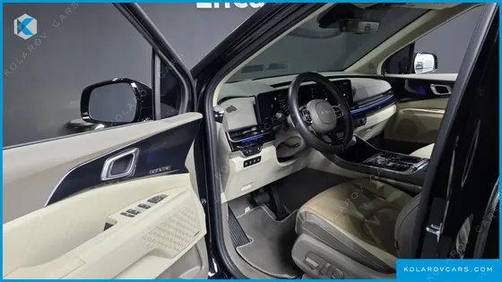 KIA CARNIVAL HEV 4-SEATER HI LIMOUSINE