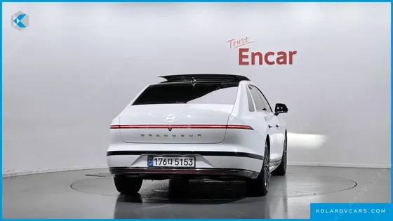 HYUNDAI GRANDEUR CALLIGRAPHY
