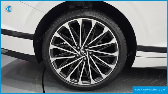 HYUNDAI GRANDEUR CALLIGRAPHY