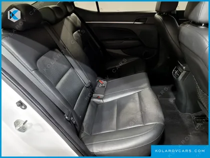 HYUNDAI ELANTRA (AVANTE) 1.6 GDI SMART