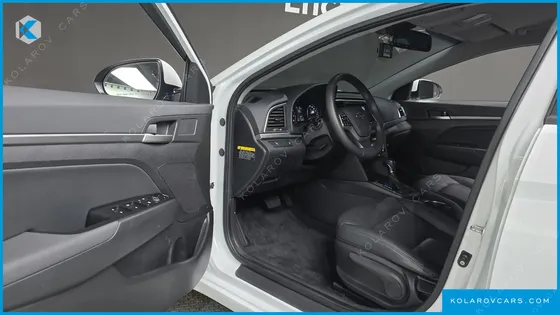 HYUNDAI ELANTRA (AVANTE) 1.6 GDI SMART