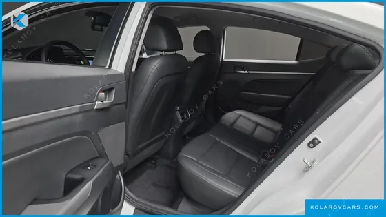 HYUNDAI ELANTRA (AVANTE) 1.6 GDI SMART