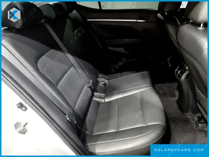 HYUNDAI ELANTRA (AVANTE) 1.6 GDI SMART