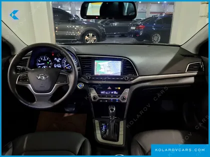HYUNDAI ELANTRA (AVANTE) 1.6 GDI SMART