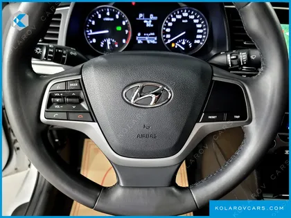 HYUNDAI ELANTRA (AVANTE) 1.6 GDI SMART