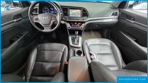 HYUNDAI ELANTRA (AVANTE) 1.6 GDI SMART