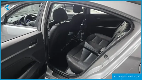 HYUNDAI ELANTRA (AVANTE) 1.6 E-VGT PREMIUM