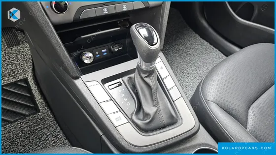 HYUNDAI ELANTRA (AVANTE) 1.6 GDI VALUE PLUS