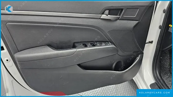 HYUNDAI ELANTRA (AVANTE) 1.6 GDI VALUE PLUS