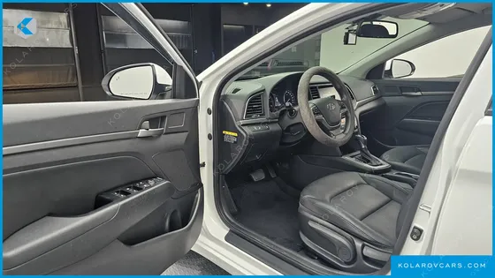 HYUNDAI ELANTRA (AVANTE) 1.6 GDI VALUE PLUS