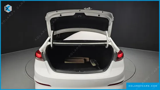 HYUNDAI ELANTRA (AVANTE) 1.6 GDI VALUE PLUS