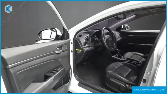 HYUNDAI ELANTRA (AVANTE) 1.6 GDI VALUE PLUS
