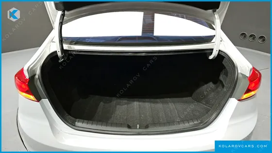 HYUNDAI ELANTRA (AVANTE) 1.6 GDI VALUE PLUS